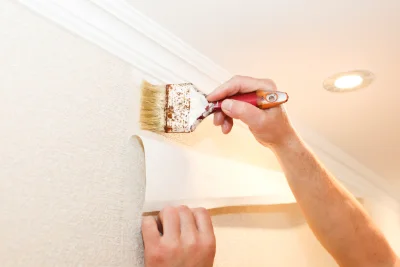 Pose de papier peint à Tréogan — revêtements muraux et toiles de verre